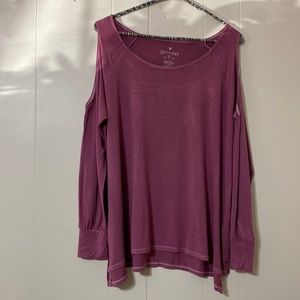 Flowy shoulderless top